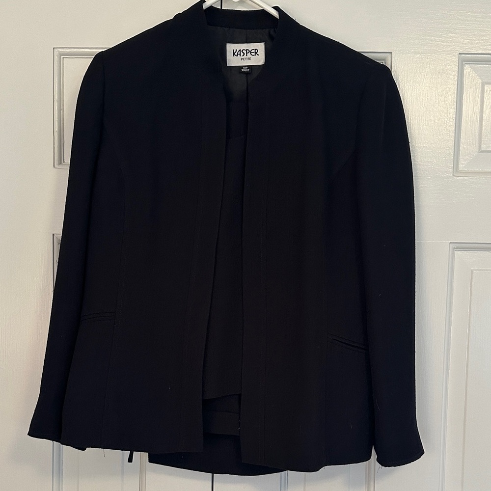 Kasper Women's Classic Black Blazer